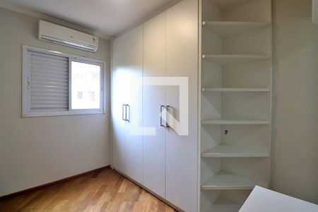 Casa de condomínio para alugar com 235m², 3 quartos e 3 vagasQuarto 2 - Suíte