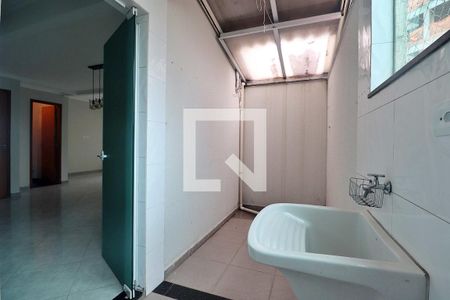 Casa de condomínio para alugar com 235m², 3 quartos e 3 vagasÁrea de Serviço