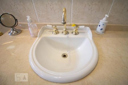 Casa à venda com 405m², 5 quartos e sem vaga Casa à venda com 405m², 5 quartos e sem vagasuite quarto 2