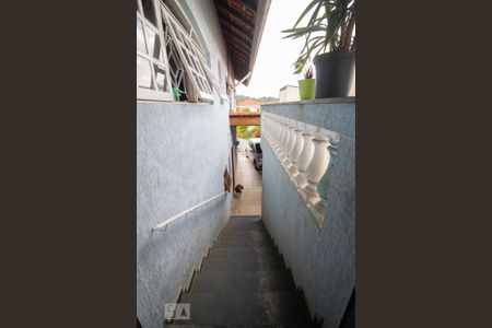 Casa à venda com 405m², 5 quartos e sem vaga Casa à venda com 405m², 5 quartos e sem vagaescada acesso garagem