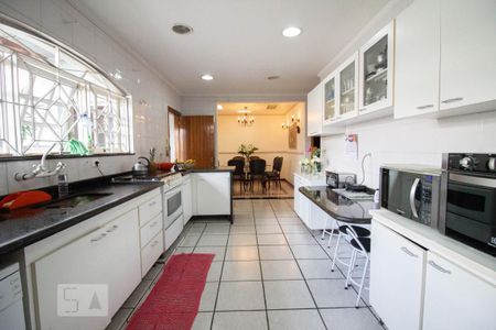 Casa à venda com 405m², 5 quartos e sem vaga Casa à venda com 405m², 5 quartos e sem vagacozinha