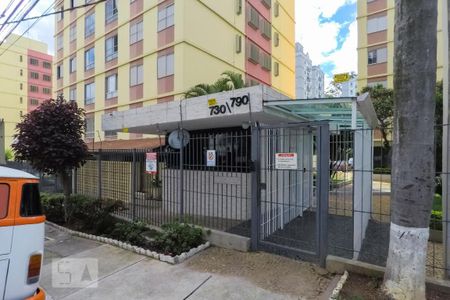 Apartamento à venda com 62m², 2 quartos e 1 vagaFachada