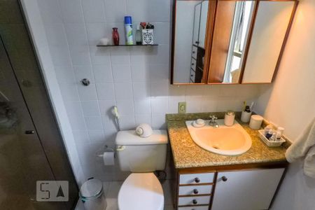 Apartamento à venda com 62m², 2 quartos e 1 vagaBanheiro