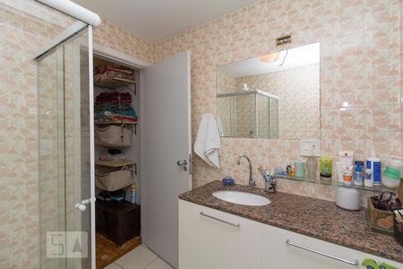 Apartamento à venda com 90m², 1 quarto e 1 vaga Apartamento à venda com 90m², 1 quarto e 1 vagaBanheiro