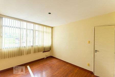 Apartamento para alugar com 100m², 3 quartos e sem vaga Apartamento para alugar com 100m², 3 quartos e sem vagaQuarto 2