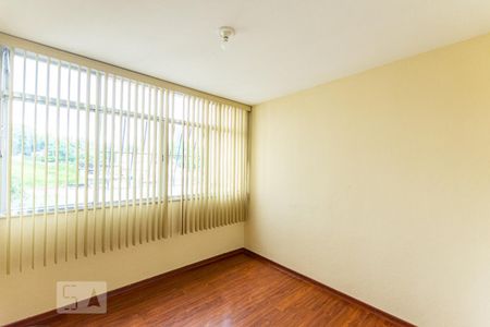 Apartamento para alugar com 100m², 3 quartos e sem vaga Apartamento para alugar com 100m², 3 quartos e sem vagaQuarto 1