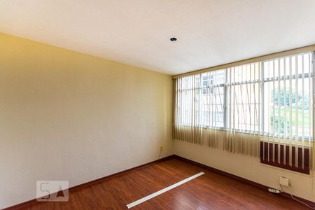 Apartamento para alugar com 100m², 3 quartos e sem vaga Apartamento para alugar com 100m², 3 quartos e sem vagaQuarto 2