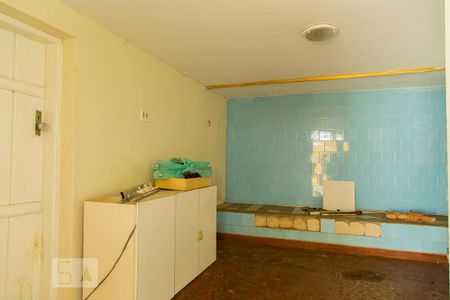 Casa à venda com 155m², 2 quartos e 2 vagasQuarto de serviço