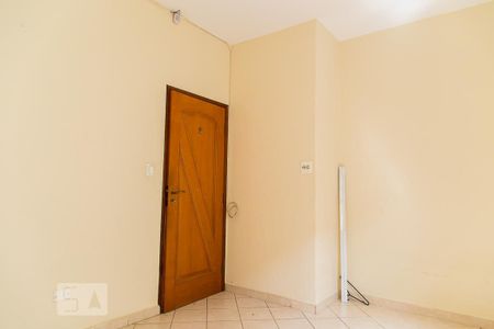 Casa à venda com 155m², 2 quartos e 2 vagasQuarto