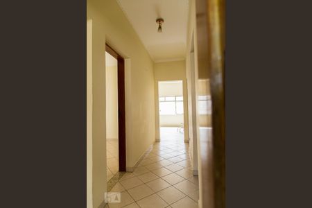 Casa à venda com 155m², 2 quartos e 2 vagasCorredor