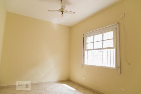 Casa à venda com 155m², 2 quartos e 2 vagasQuarto 2