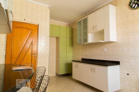 Casa à venda com 155m², 2 quartos e 2 vagasCozinha