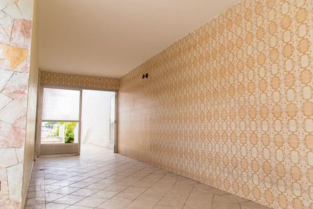Casa à venda com 155m², 2 quartos e 2 vagasGaragem