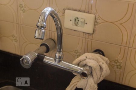 Casa à venda com 155m², 2 quartos e 2 vagasCozinha - Torneira