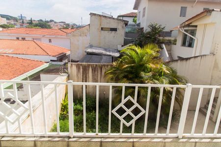 Casa à venda com 155m², 2 quartos e 2 vagasVista da área de serviço