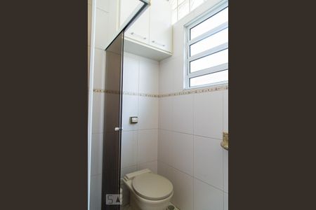 Casa à venda com 155m², 2 quartos e 2 vagasBanheiro