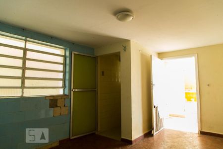 Casa à venda com 155m², 2 quartos e 2 vagasQuarto de serviço