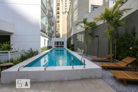 Studio à venda com 22m², 1 quarto e sem vagaÁrea comum - Piscina