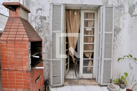 Apartamento à venda com 110m², 3 quartos e sem vaga Apartamento à venda com 110m², 3 quartos e sem vagaChurrasqueira