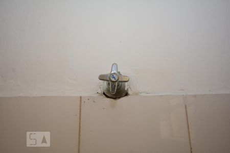 Casa para alugar com 73m², 2 quartos e sem vagaBanheiro de Serviço