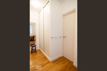 Apartamento para alugar com 94m², 2 quartos e 1 vagaCloset Quarto 2 - Suíte