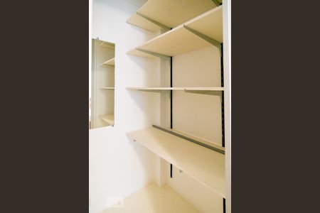 Apartamento para alugar com 94m², 2 quartos e 1 vagaCloset Quarto 1