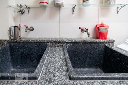 Apartamento para alugar com 94m², 2 quartos e 1 vagaÁrea de Serviço