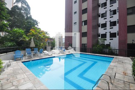 Apartamento à venda com 121m², 3 quartos e 2 vagasPiscina