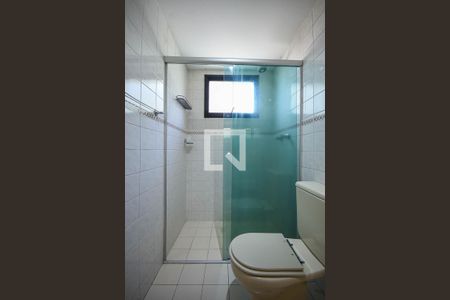 Apartamento à venda com 121m², 3 quartos e 2 vagas Apartamento à venda com 121m², 3 quartos e 2 vagasBanheiro suíte 1