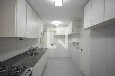 Apartamento à venda com 121m², 3 quartos e 2 vagas Apartamento à venda com 121m², 3 quartos e 2 vagasCozinha