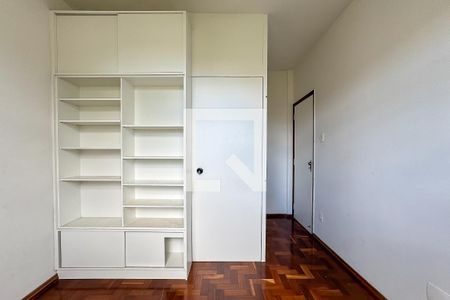 Apartamento para alugar com 126m², 4 quartos e 2 vagas Apartamento para alugar com 126m², 4 quartos e 2 vagasQuarto 3