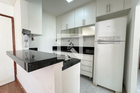 Apartamento para alugar com 126m², 4 quartos e 2 vagas Apartamento para alugar com 126m², 4 quartos e 2 vagasCozinha