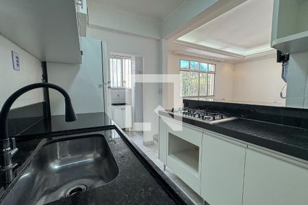 Apartamento para alugar com 126m², 4 quartos e 2 vagas Apartamento para alugar com 126m², 4 quartos e 2 vagasCozinha
