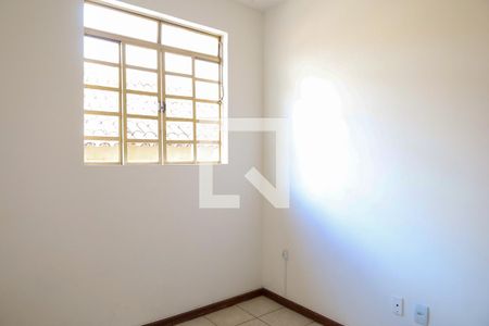 Casa de condomínio para alugar com 55m², 2 quartos e sem vaga Casa de condomínio para alugar com 55m², 2 quartos e sem vagaQuarto