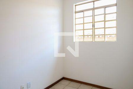 Casa de condomínio para alugar com 55m², 2 quartos e sem vaga Casa de condomínio para alugar com 55m², 2 quartos e sem vagaQuarto
