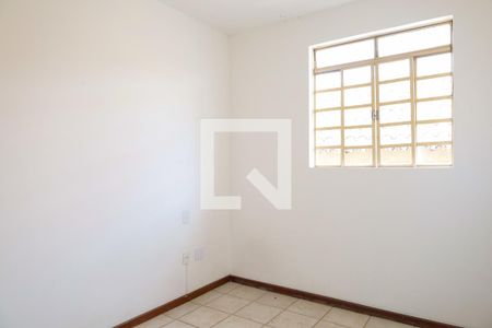 Casa de condomínio para alugar com 55m², 2 quartos e sem vaga Casa de condomínio para alugar com 55m², 2 quartos e sem vagaQuarto