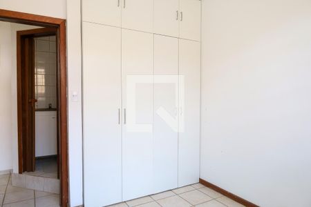 Casa de condomínio para alugar com 55m², 2 quartos e sem vaga Casa de condomínio para alugar com 55m², 2 quartos e sem vagaQuarto