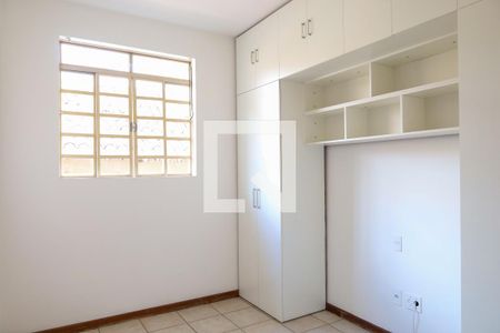 Casa de condomínio para alugar com 55m², 2 quartos e sem vaga Casa de condomínio para alugar com 55m², 2 quartos e sem vagaQuarto