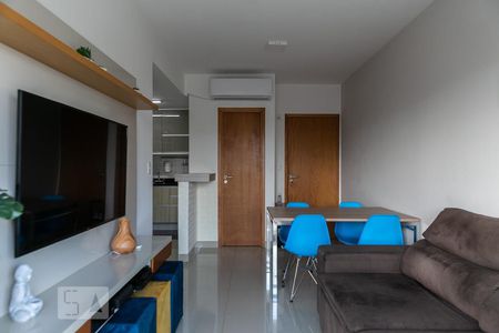 Sala de apartamento para alugar com 2 quartos, 54m² em Gonzaga, Santos