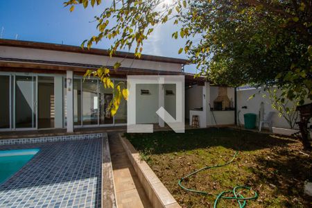 Casa à venda com 312m², 3 quartos e 3 vagasQuintal