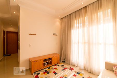 Sala de apartamento para alugar com 3 quartos, 72m² em Jardim Bom Clima, Guarulhos