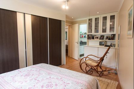 Casa à venda com 148m², 3 quartos e 1 vagaSuíte 2