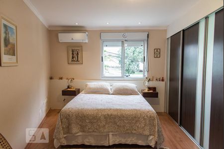 Casa à venda com 148m², 3 quartos e 1 vagaSuíte 2