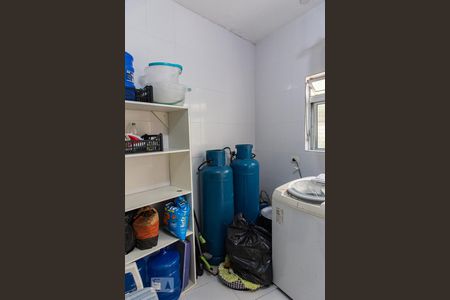 Casa à venda com 148m², 3 quartos e 1 vagaLavanderia