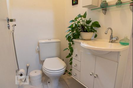 Casa à venda com 148m², 3 quartos e 1 vagaLavabo