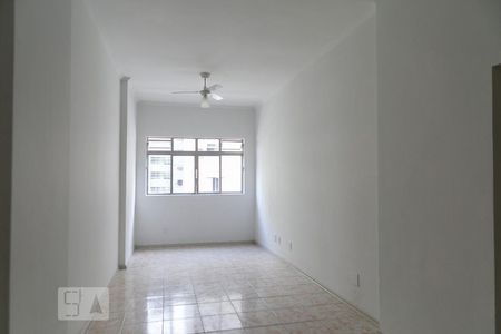 Sala de apartamento para alugar com 3 quartos, 80m² em Vila Matias, Santos