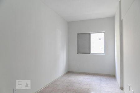 Quarto de apartamento para alugar com 3 quartos, 80m² em Vila Matias, Santos