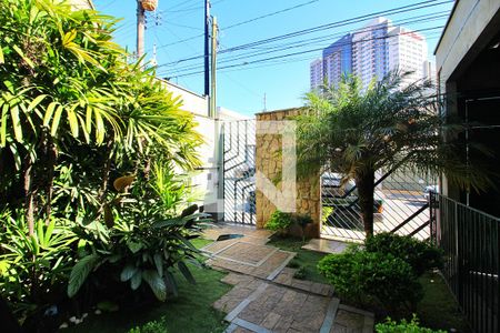 Casa à venda com 322m², 4 quartos e 4 vagasEntrada