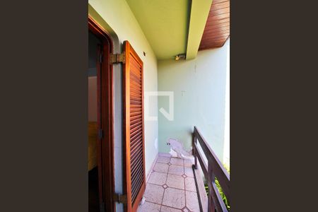 Casa à venda com 322m², 4 quartos e 4 vagasVaranda da Suíte