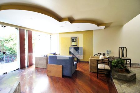 Sala de casa à venda com 4 quartos, 322m² em Vila Homero Thon, Santo André